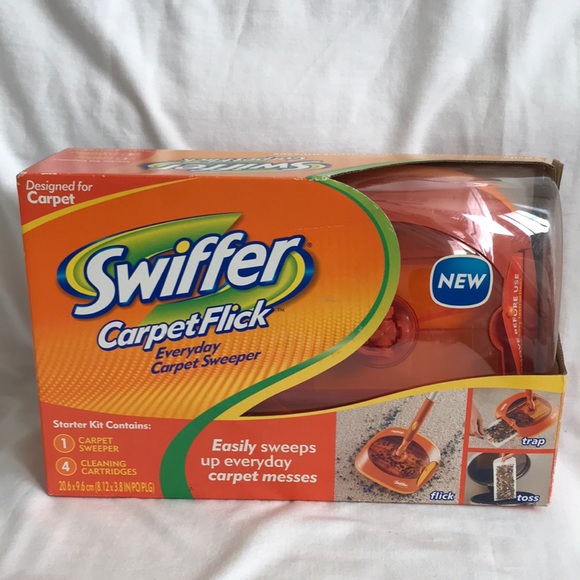 SWIFFER CarpetFlick everyday carpet sweeper - Picture 1 of 3